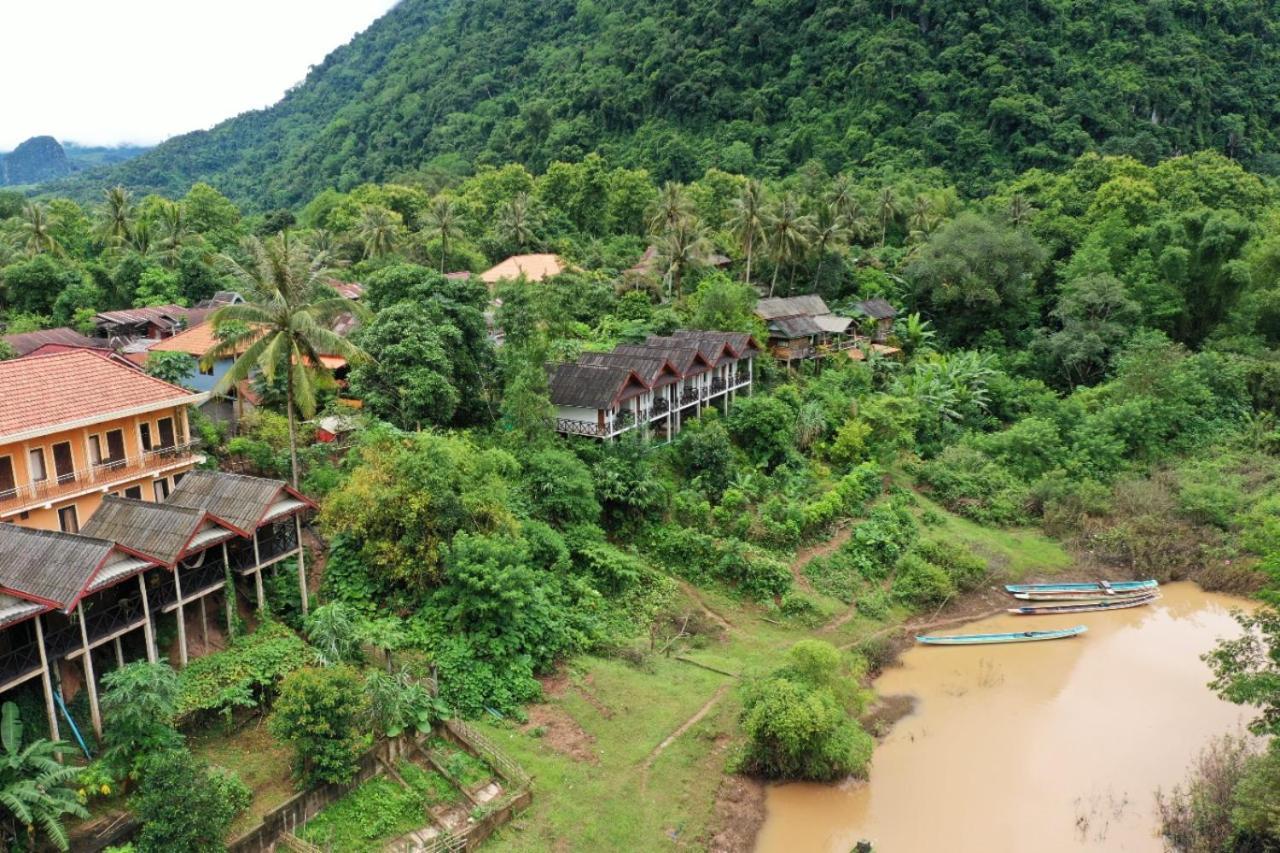 Pdv Guesthouse Muang Ngoi Ngoại thất bức ảnh