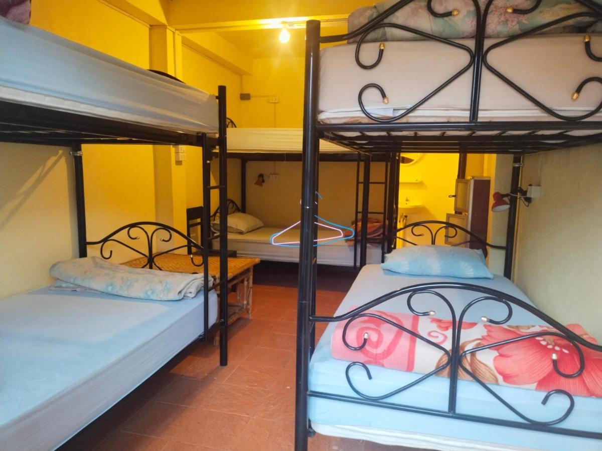 Pdv Guesthouse Muang Ngoi Ngoại thất bức ảnh