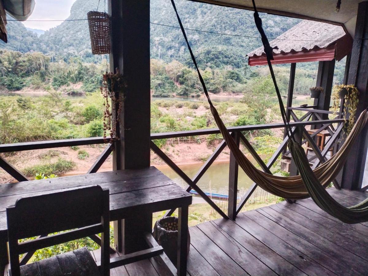 Pdv Guesthouse Muang Ngoi Ngoại thất bức ảnh