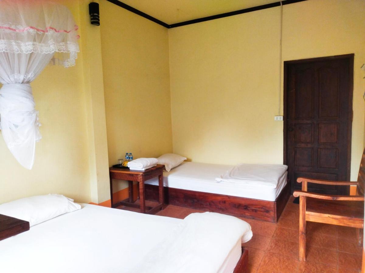 Pdv Guesthouse Muang Ngoi Ngoại thất bức ảnh