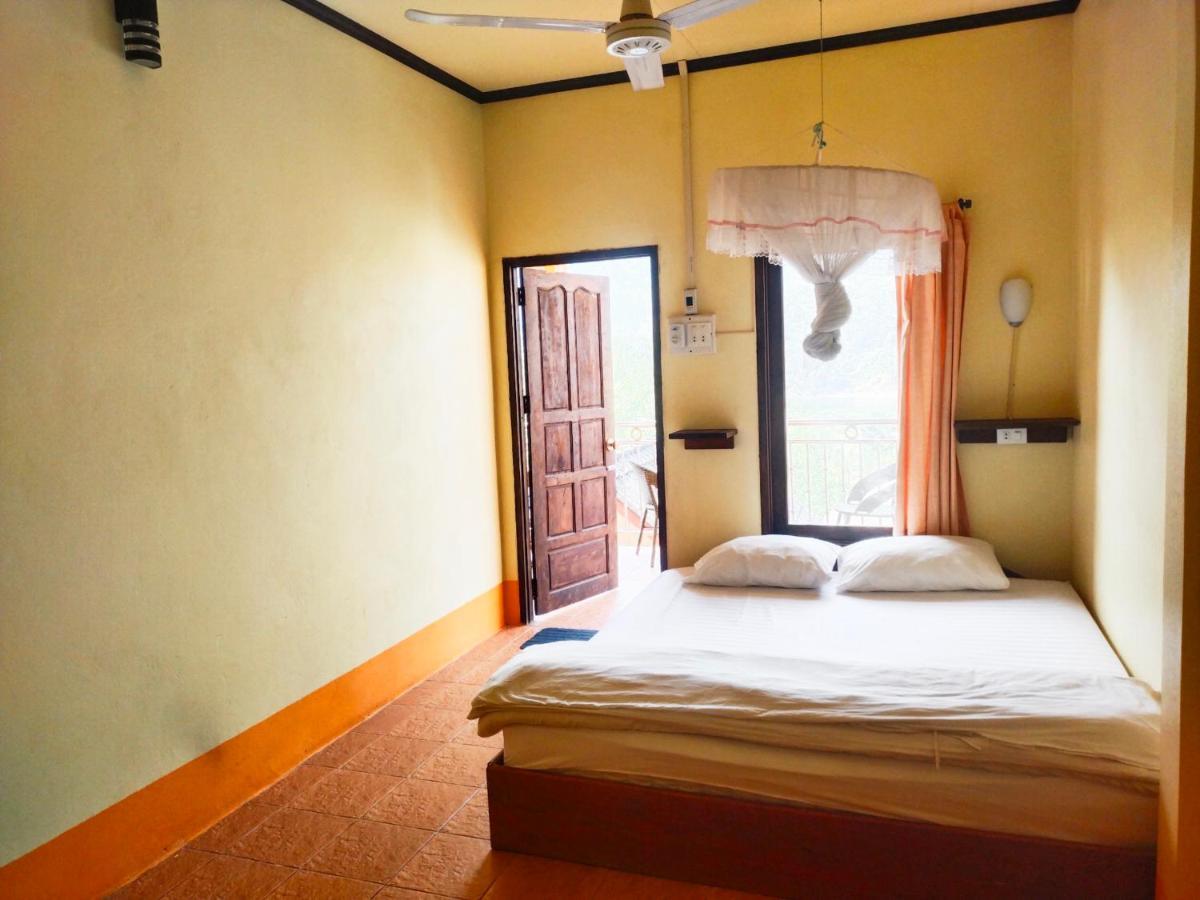 Pdv Guesthouse Muang Ngoi Ngoại thất bức ảnh